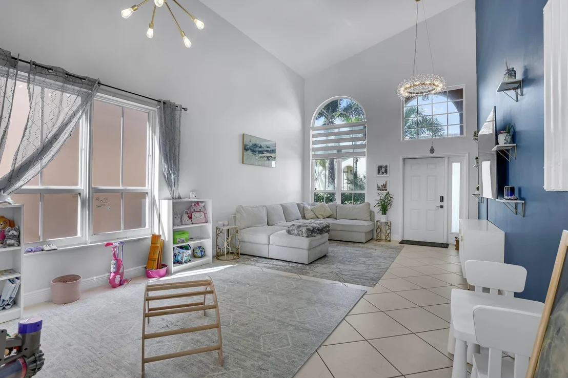 Photo of 7658 Colony Palm Drive