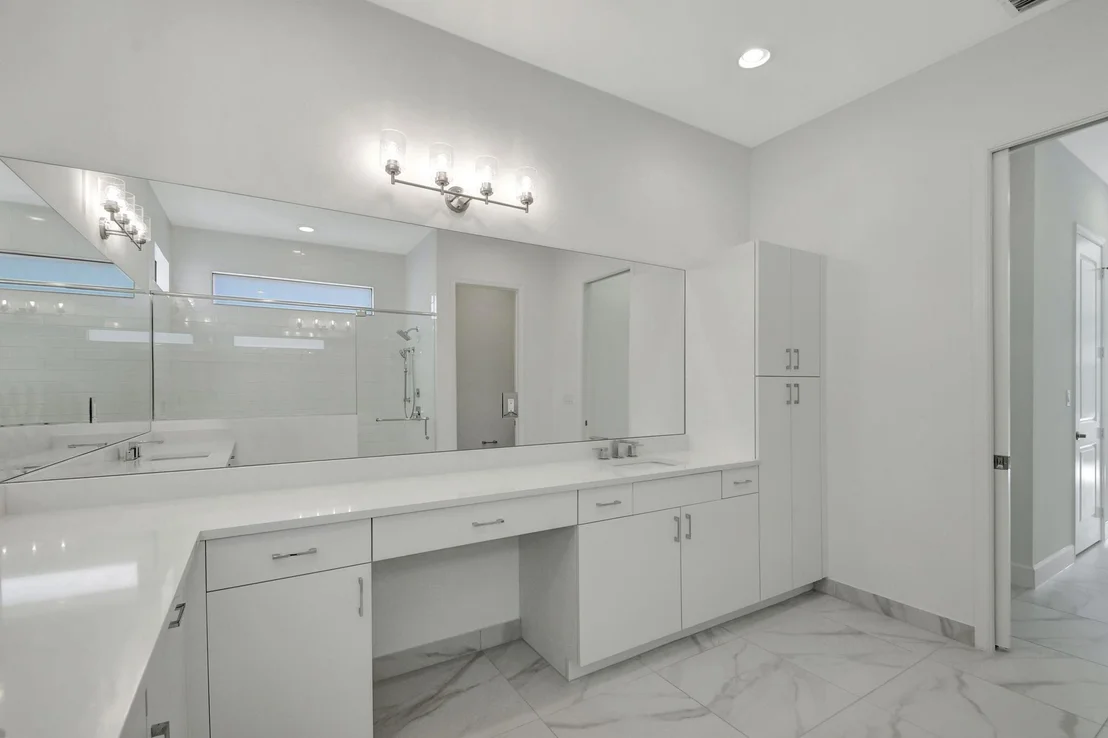 Photo of 9375 Mountain Pine Grove