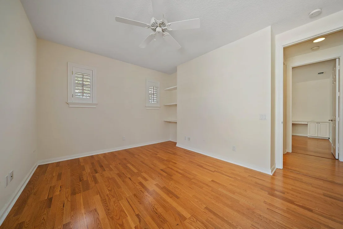 Photo of 129 Barbados Drive