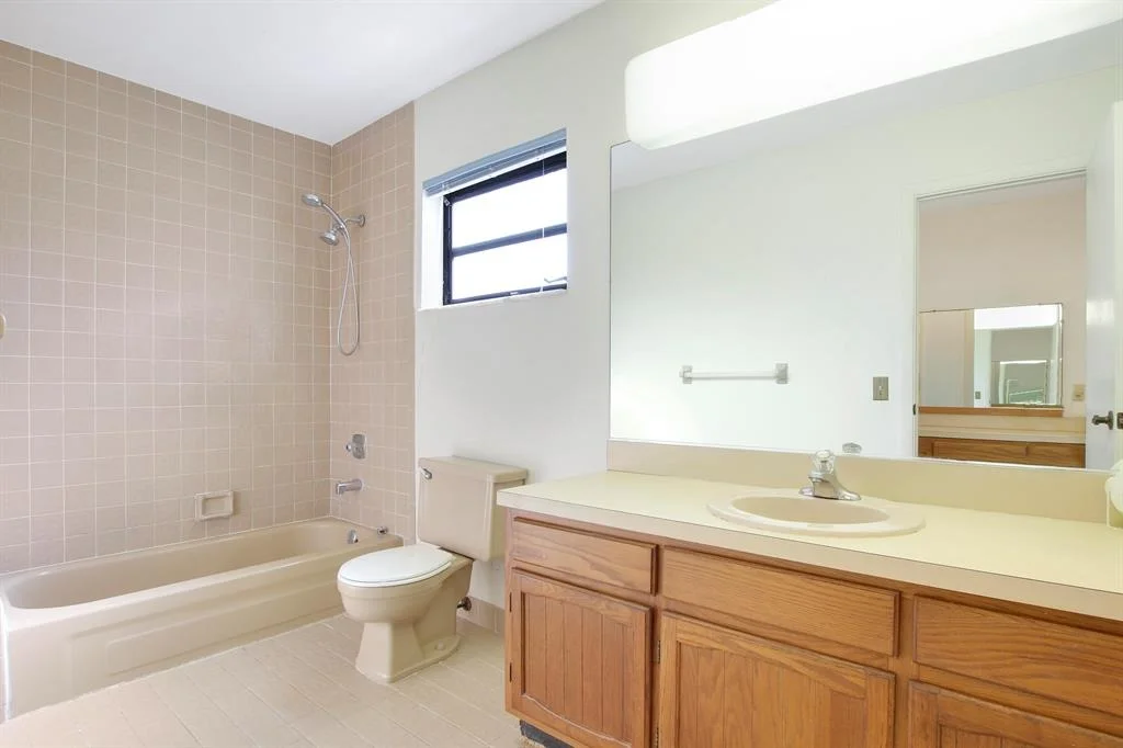 Photo of 5136 Beechwood Road