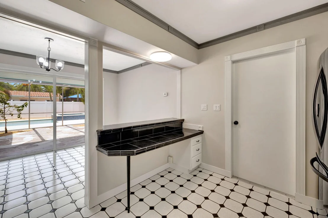 Photo of 1233 SE 12th Terrace