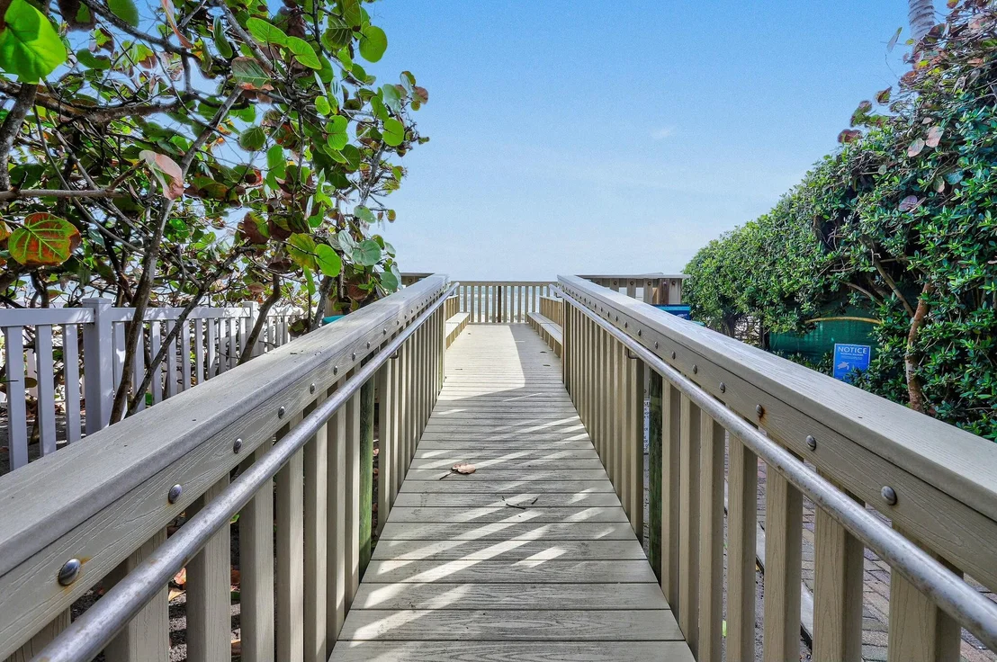 Photo of 226 Cove Place