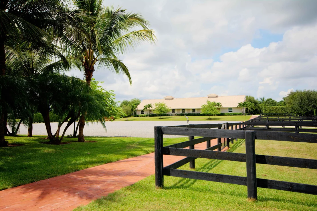 Photo of 4985 Stables Way