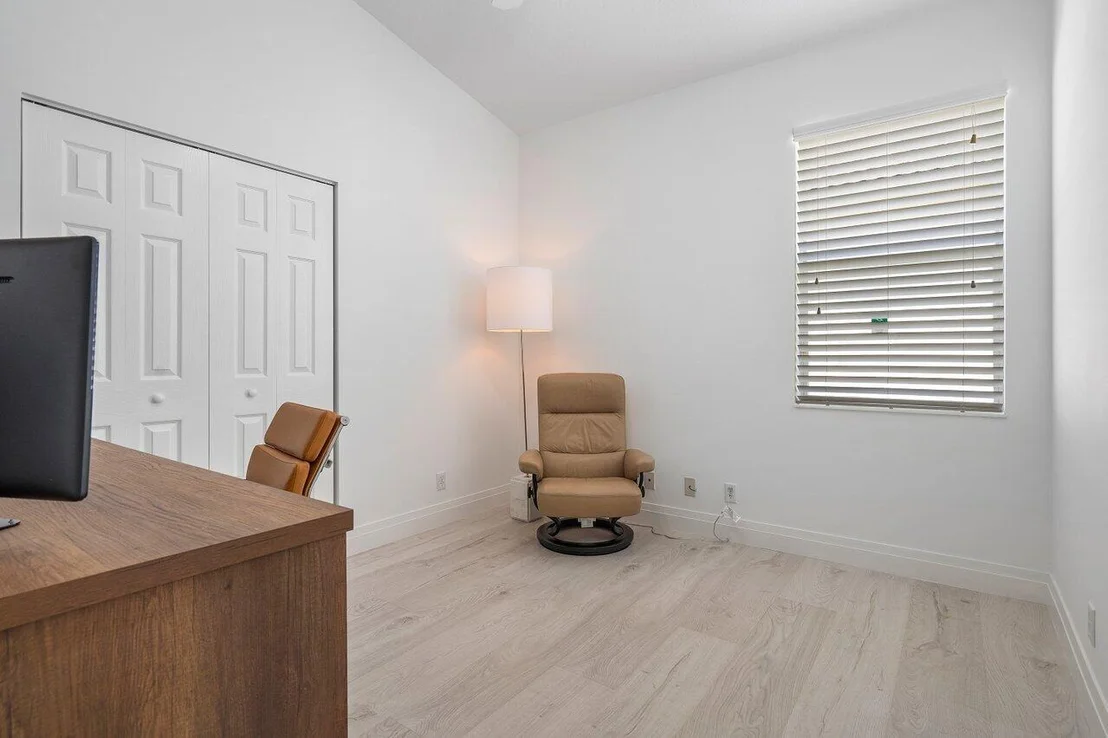 Photo of 8140 Viale Matera