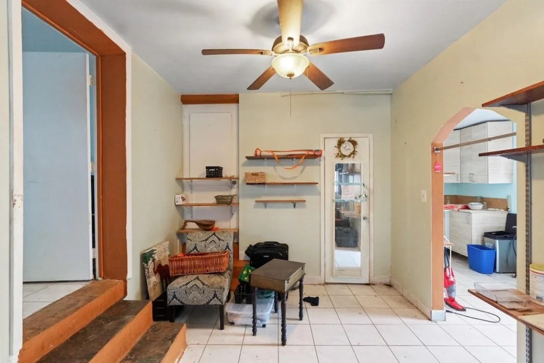 Photo of 282 E 55th Street