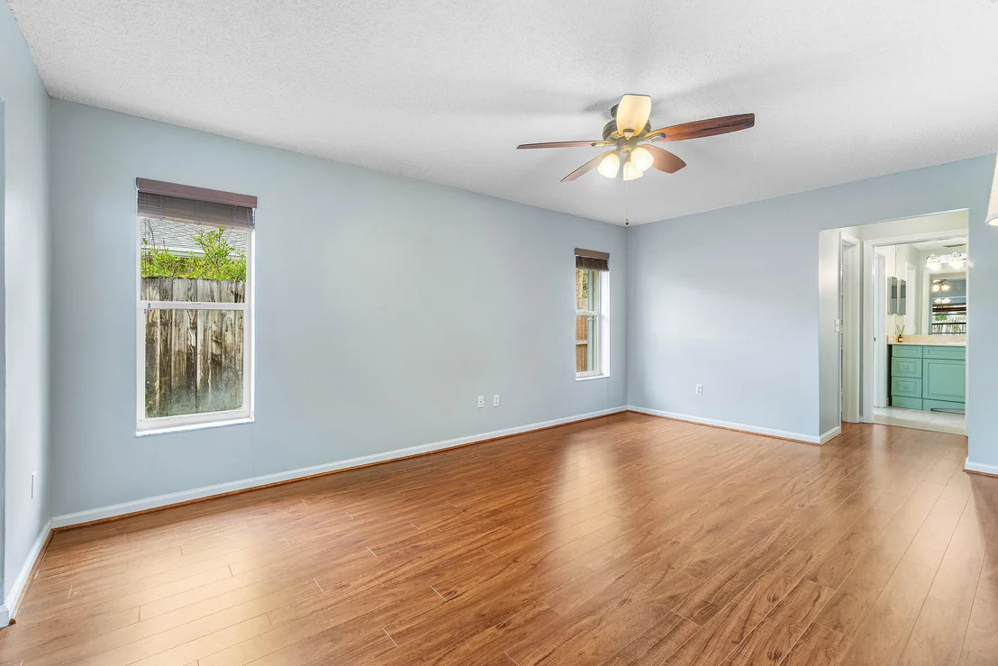 Photo of 4060 Birchwood Drive