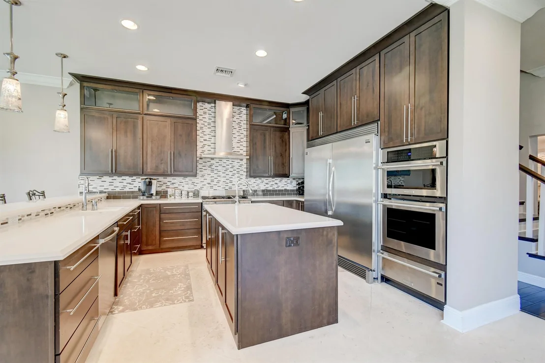 Photo of 590 Phillips Drive