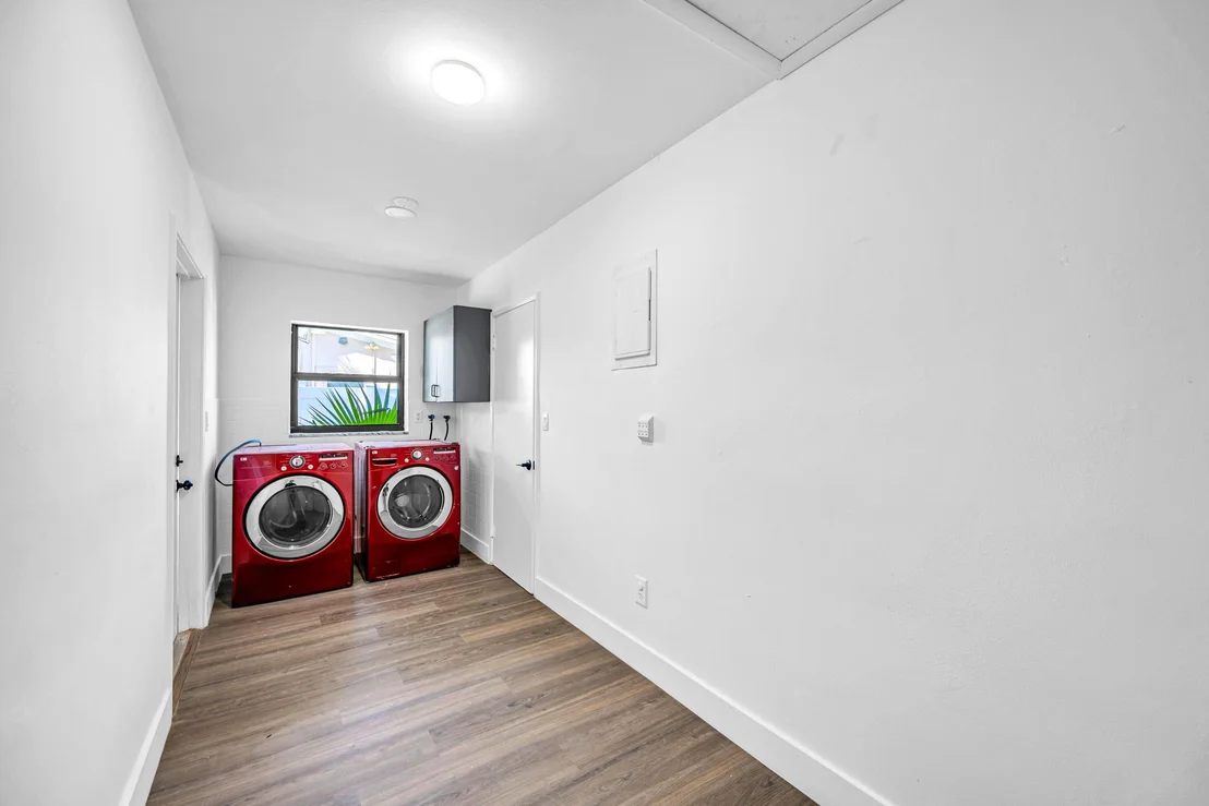 Photo of 1120 SE 9th Avenue