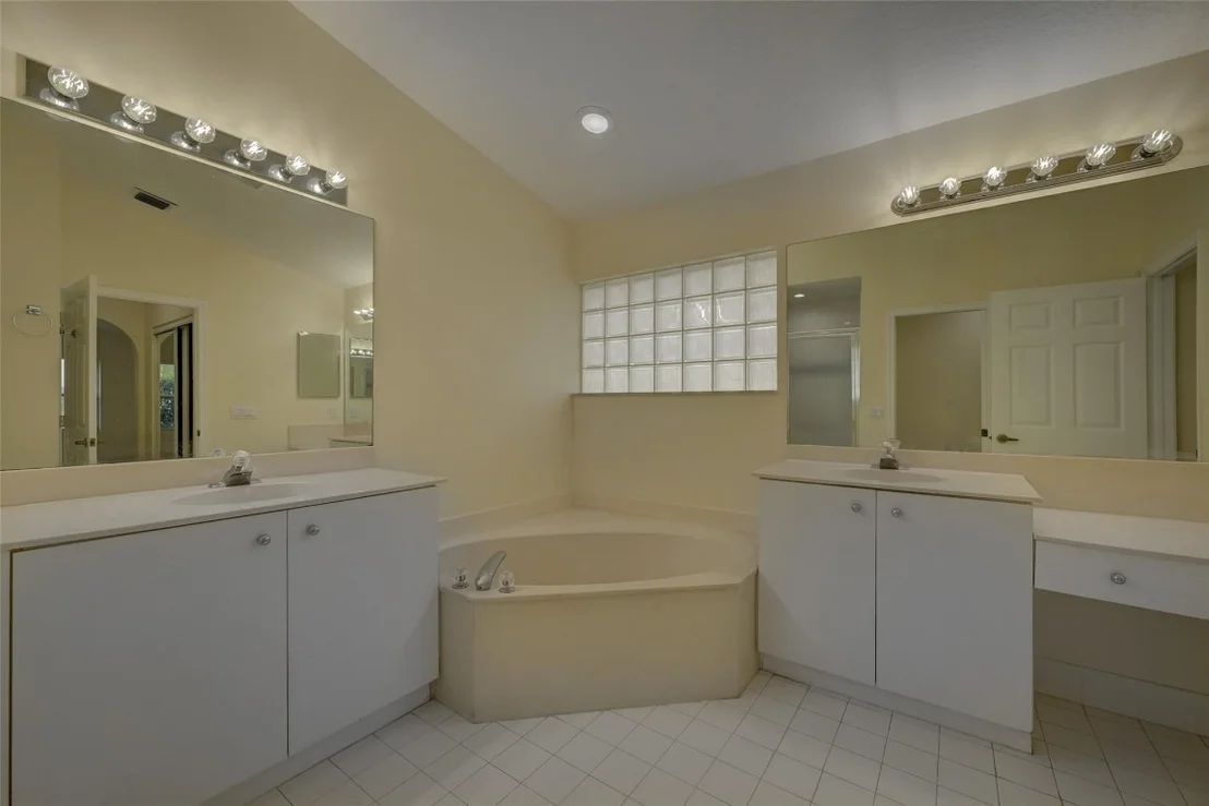 Photo of 11582 Ballylee Terrace