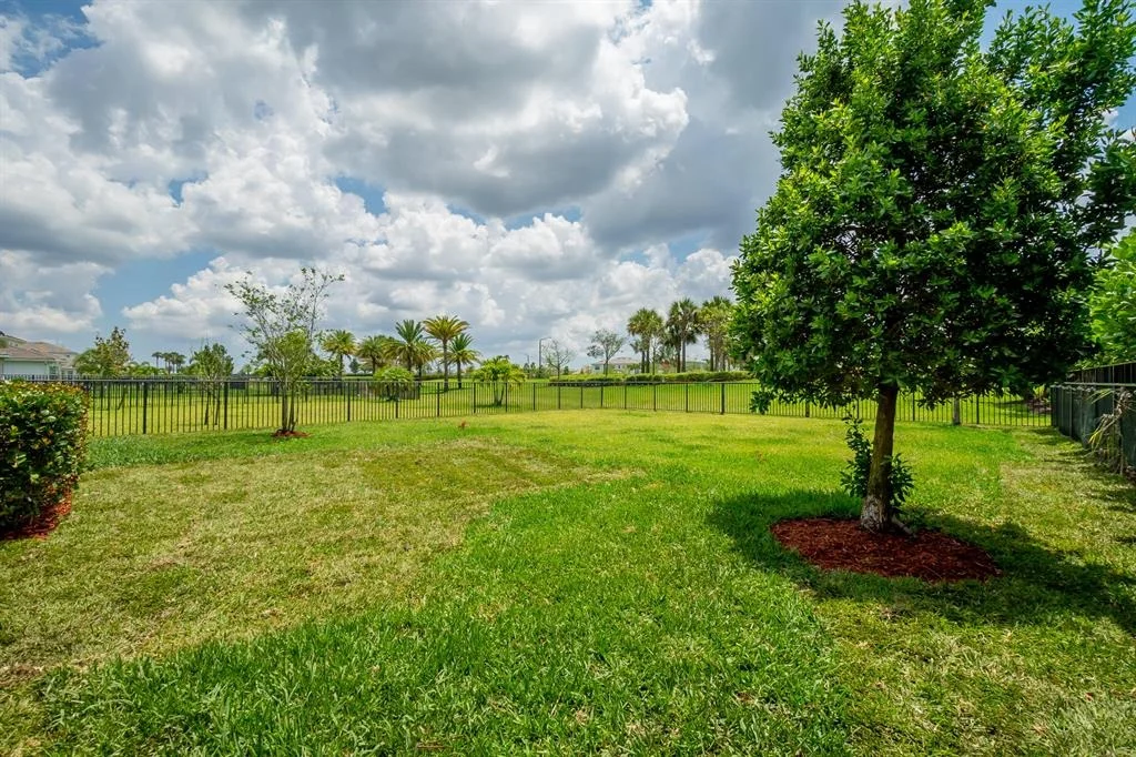 Photo of 15126 Goldfinch Circle
