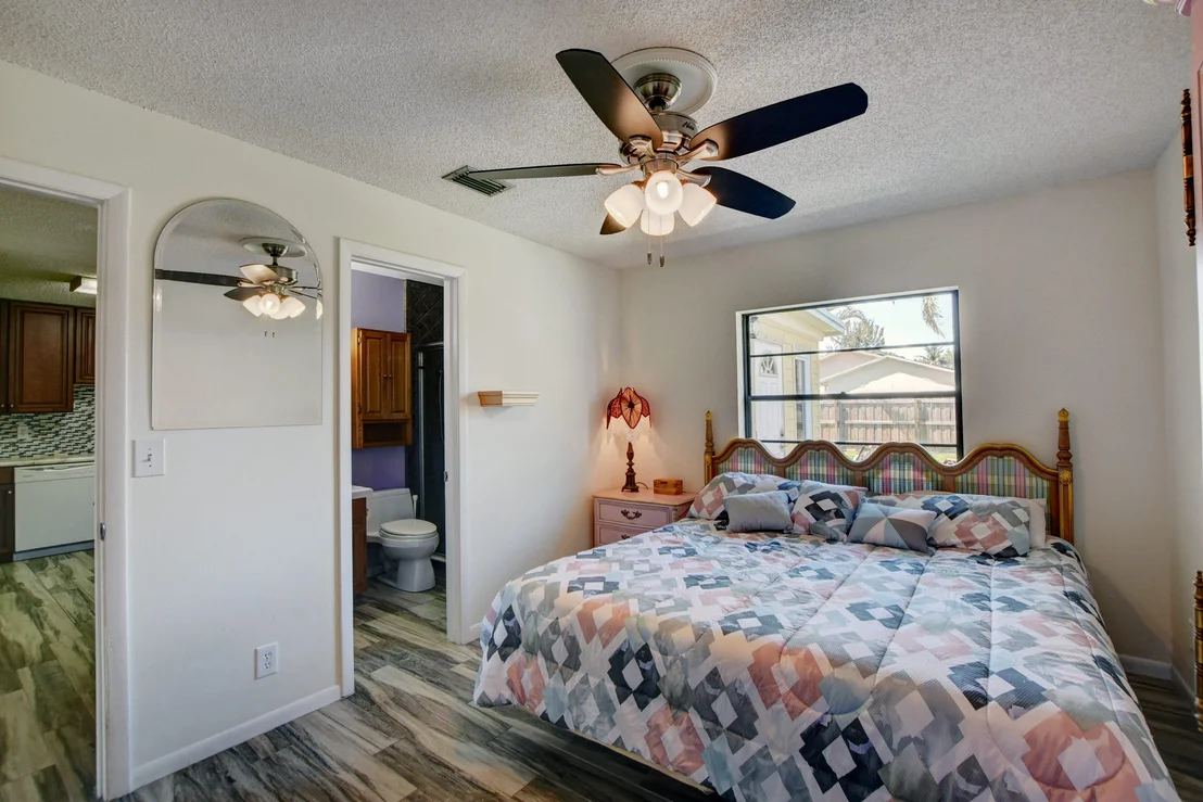 Photo of 3740 Brooklyn Lane