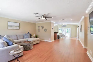 Photo of 2786 Dunlin Road