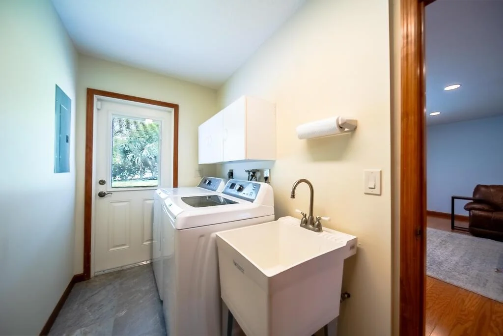 Photo of 12483 Pineacre Lane