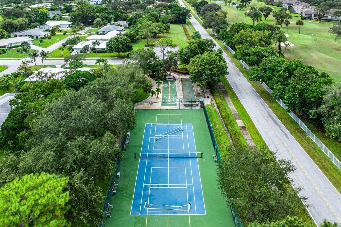 Photo of 18285 SE Courtview Circle