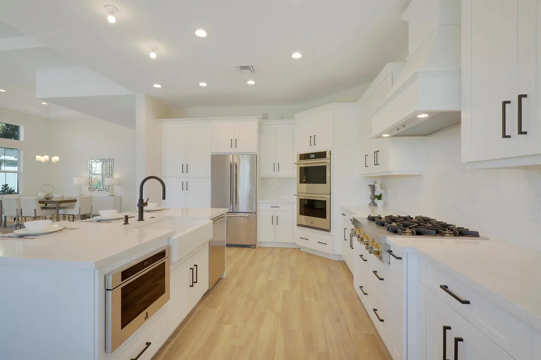 Photo of 9194 Crestview Circle