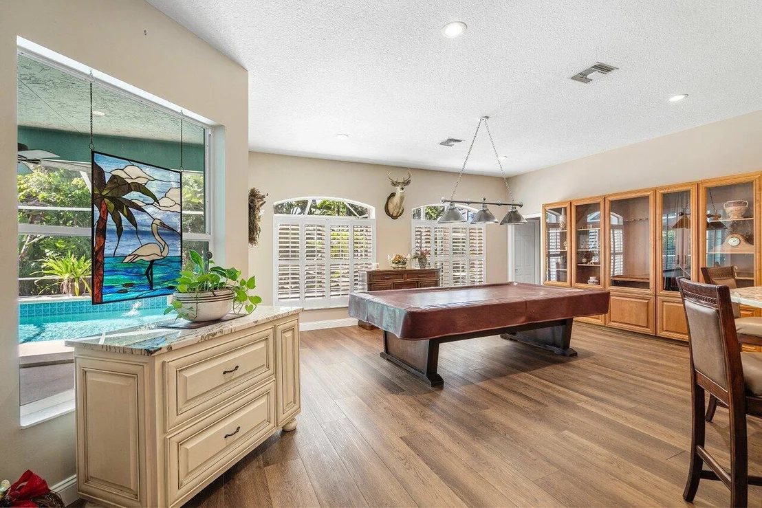 Photo of 18730 SE Lakeside Way