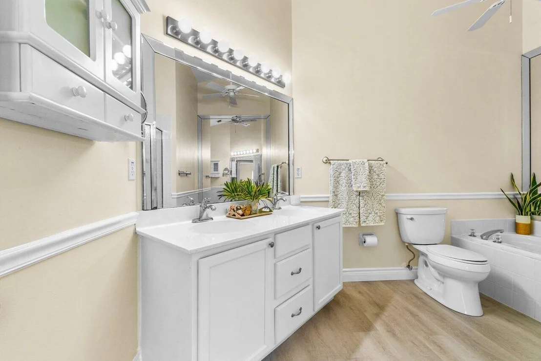Photo of 5227 Grande Palm Circle