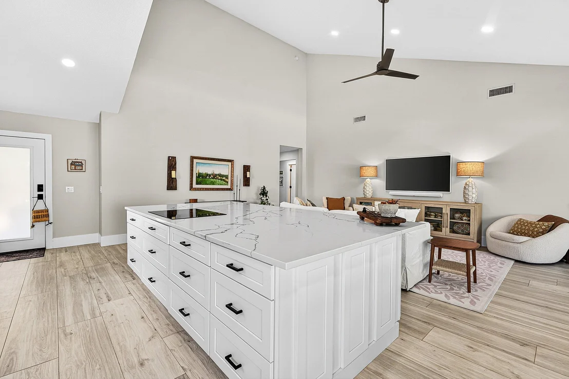 Photo of 306 Leeward Drive