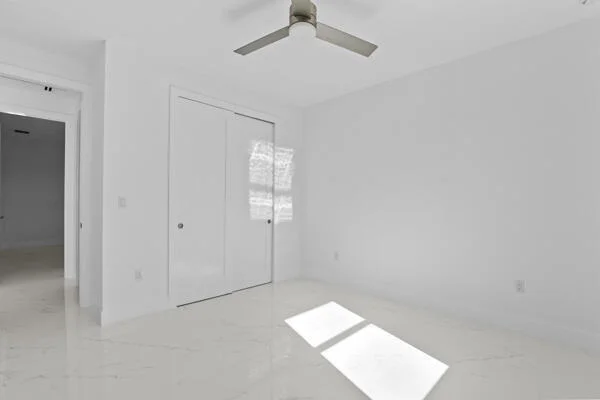 Photo of 18103 Hamlin Boulevard