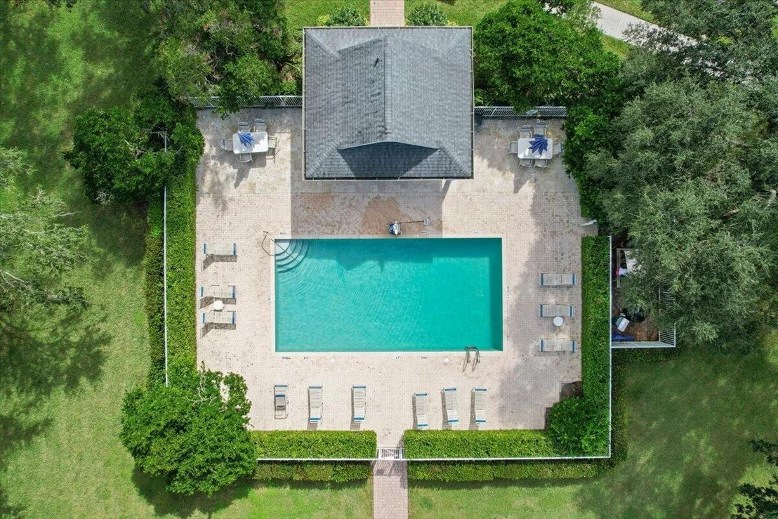 Photo of 126 Barbados Drive