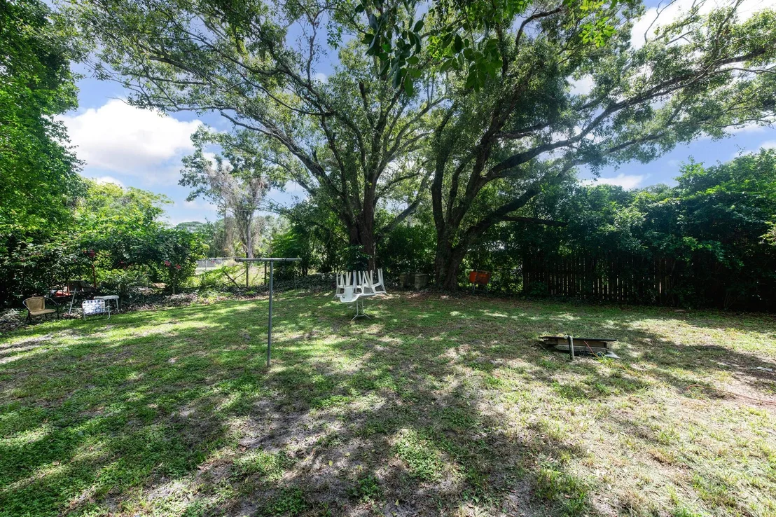 Photo of 1714 Edgevale Road