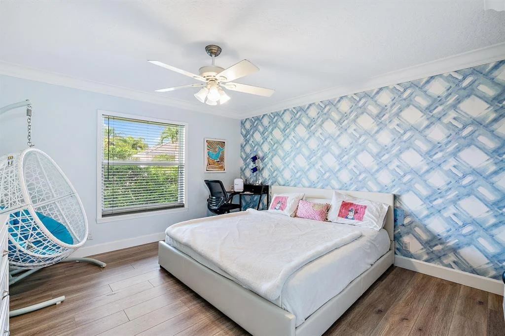 Photo of 18586 Lakeside Gardens Drive