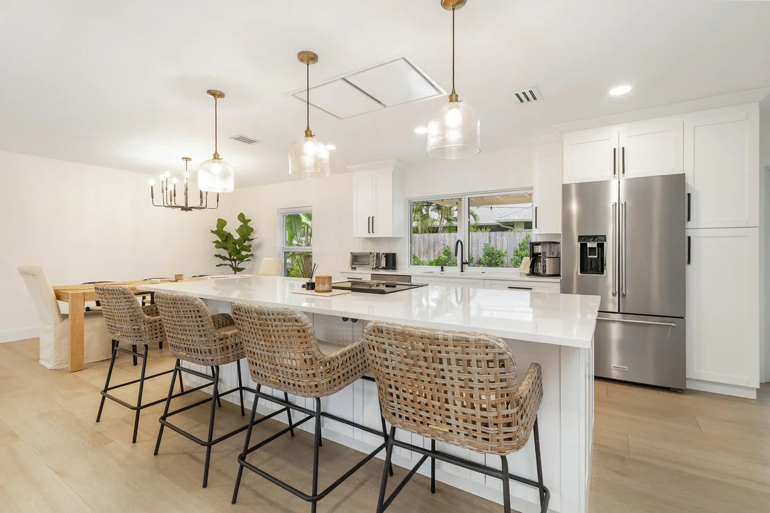 Photo of 7521 Edgewater Circle