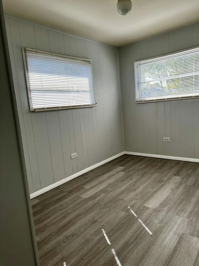 Photo of 2924 SE 25th Street