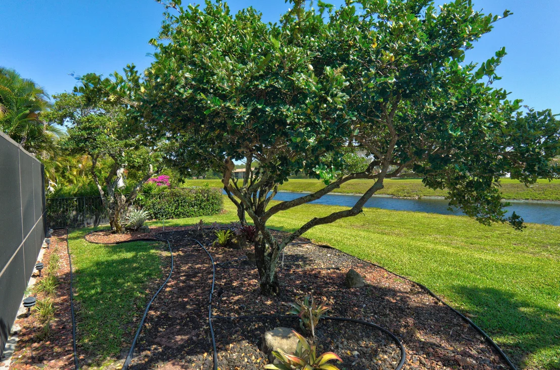 Photo of 7780 Travlers Tree Drive