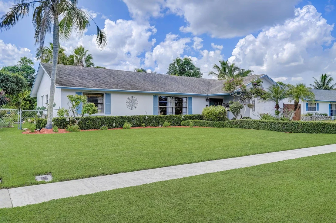 Photo of 128 Martin Circle