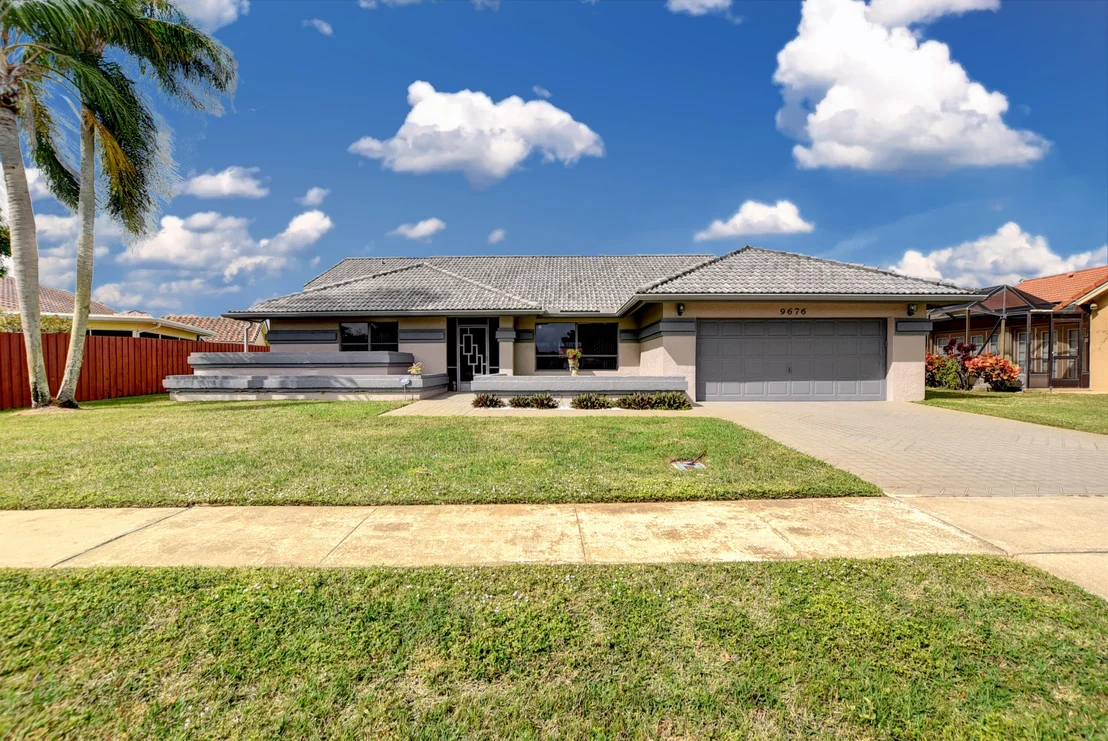 Photo of 9676 El Clair Ranch Road