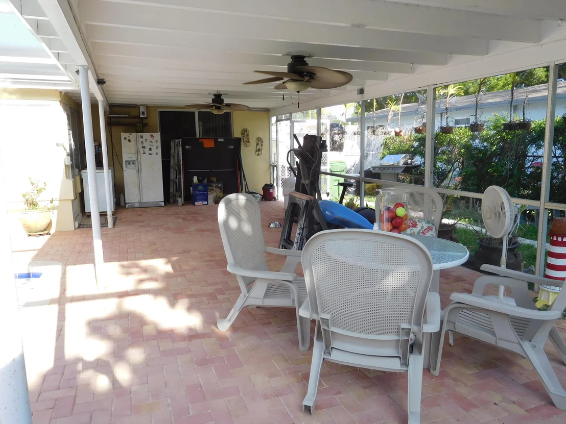 Photo of 349 Henthorne Drive