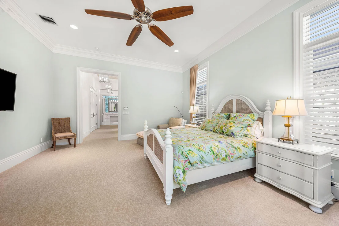 Photo of 2460 Queen Palm Road