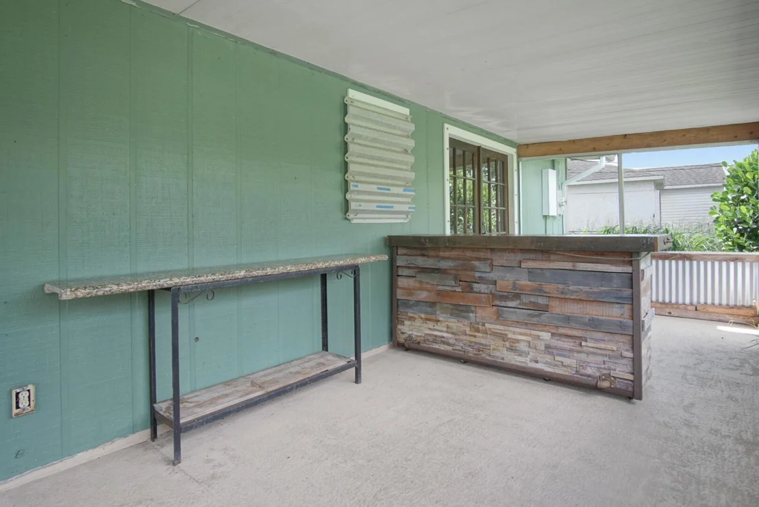 Photo of 4903 Sunset Boulevard