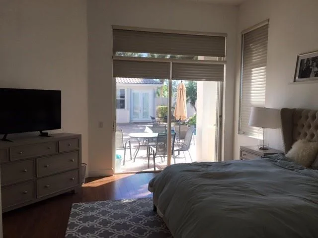 Photo of 2563 Bay Pointe Drive