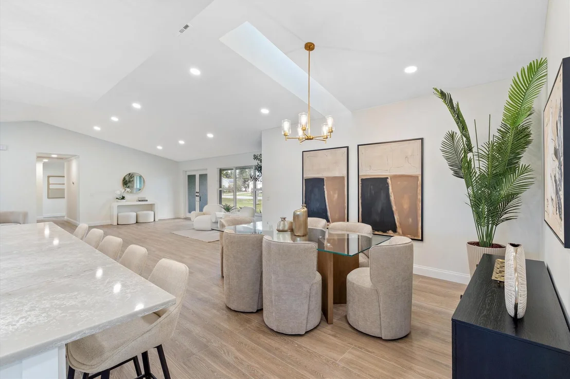 Photo of 1395 Pine Valley Drive