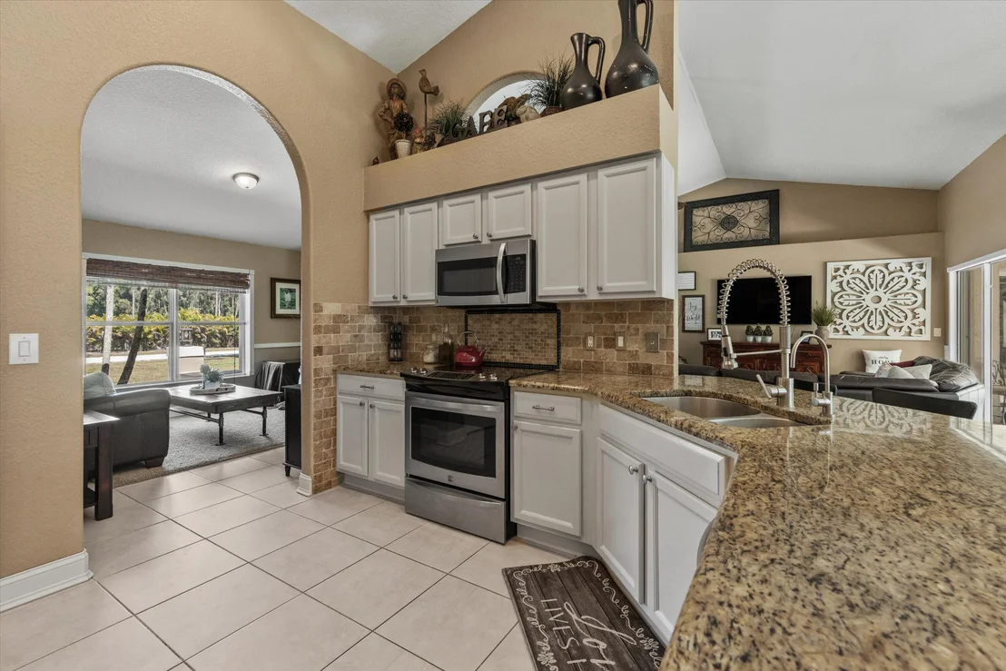Photo of 14606 85th Road N