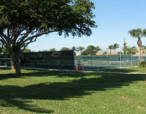 Photo of 1002 Normandy U