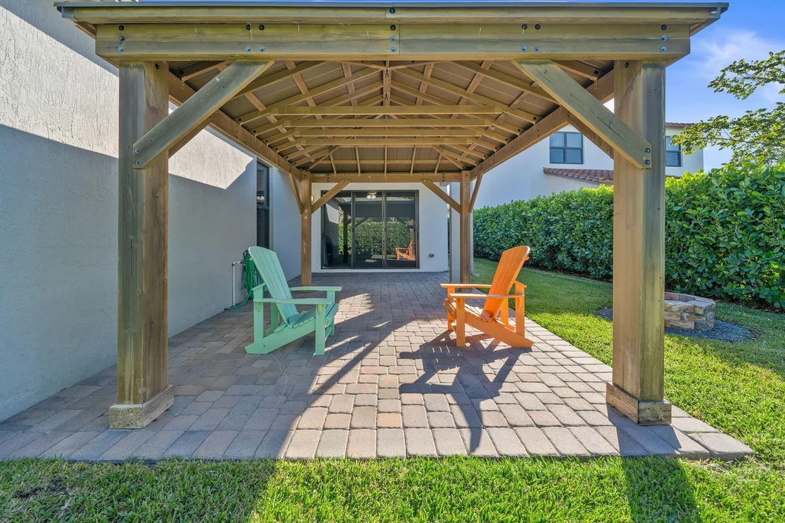 Photo of 5503 Starfish Road