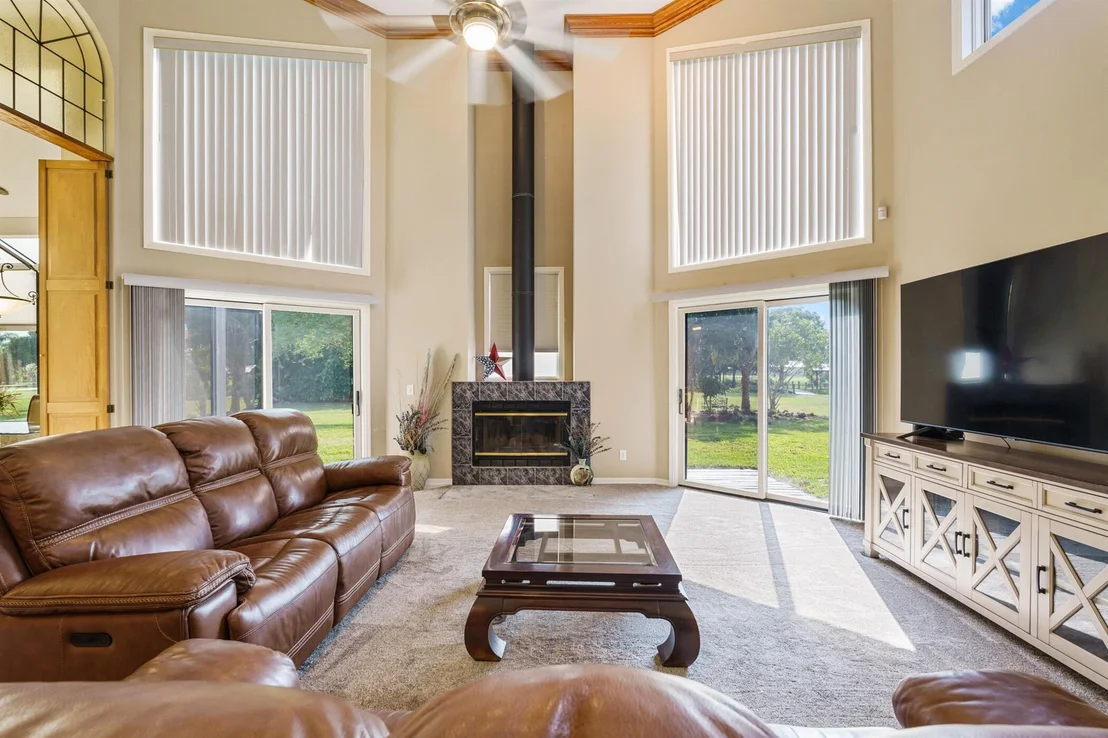 Photo of 420 Sopwith Drive