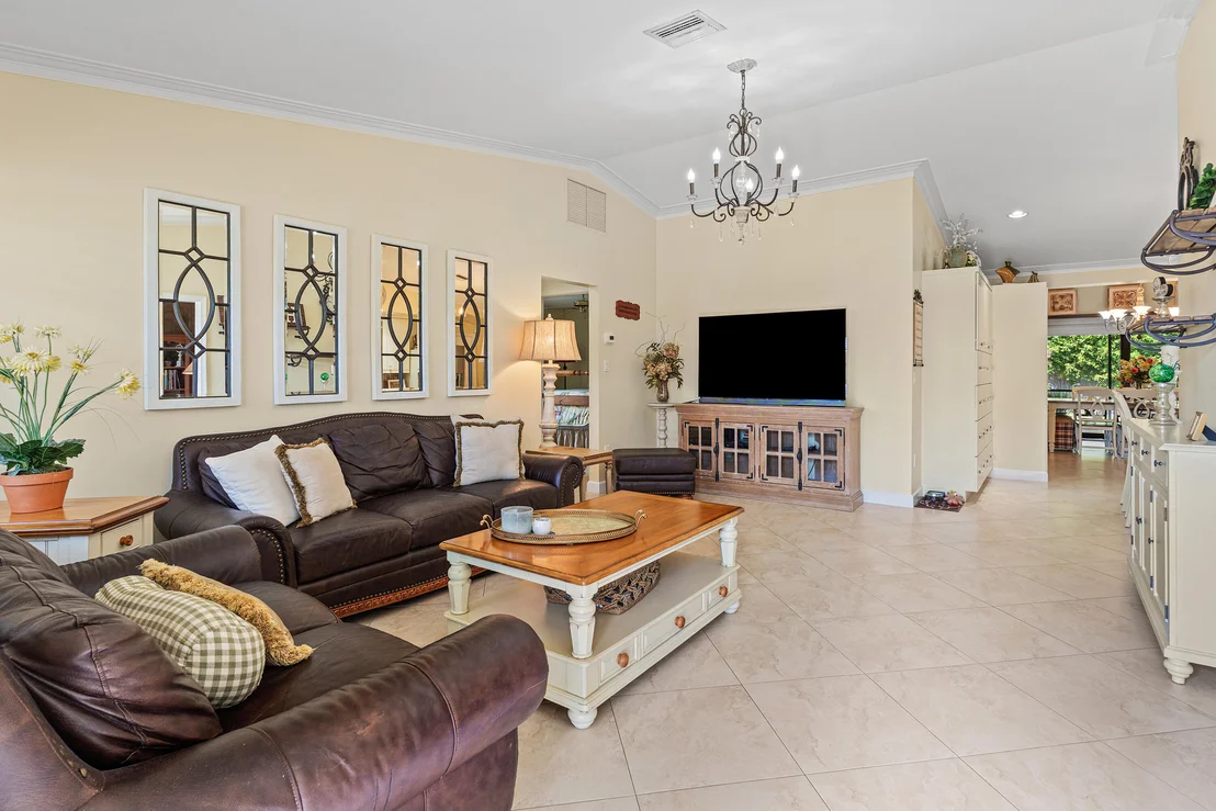 Photo of 5175 Beechwood Road