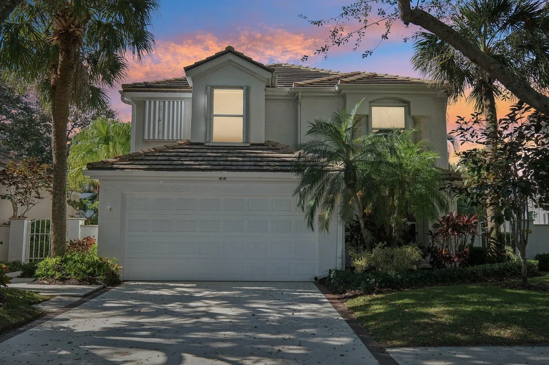 Photo of 22 Grand Bay Circle