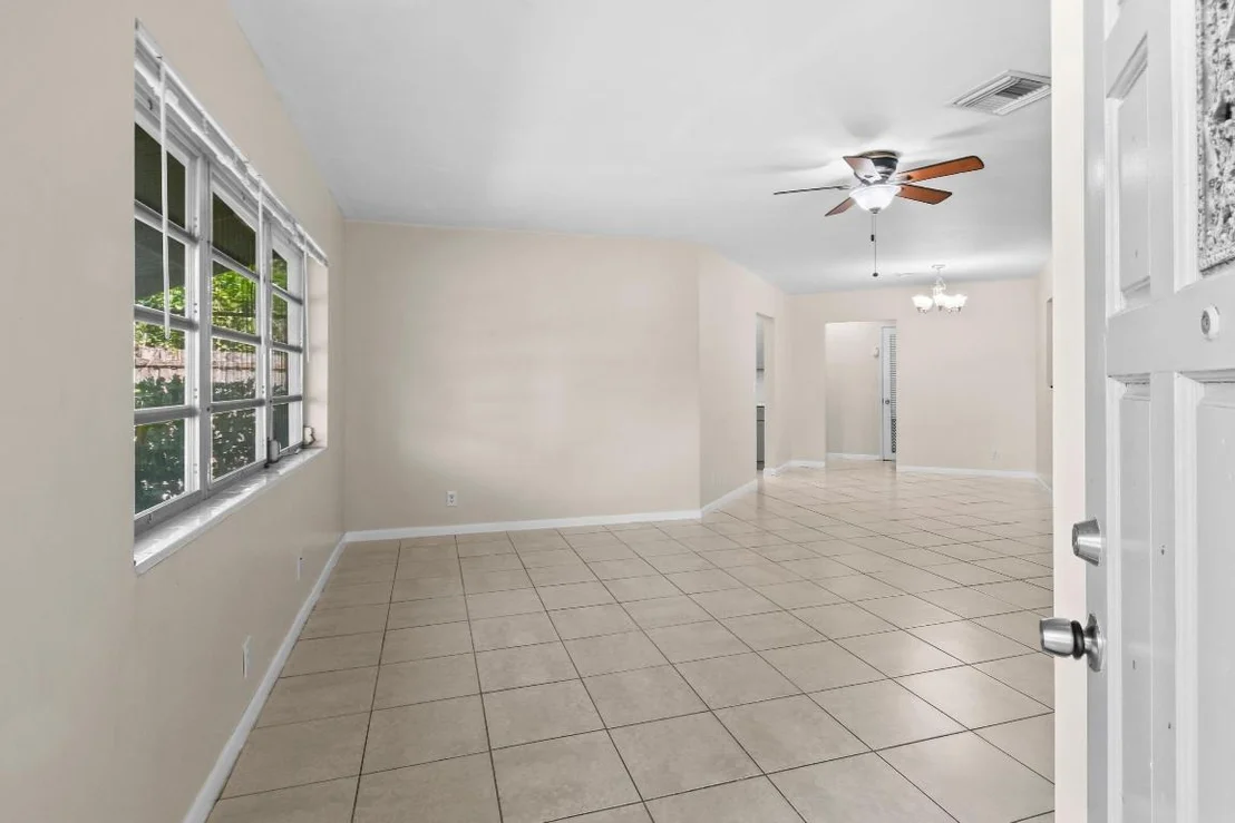 Photo of 356 Cedar Avenue