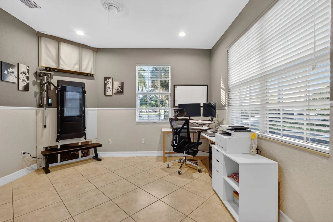 Photo of 115 Harbors Way