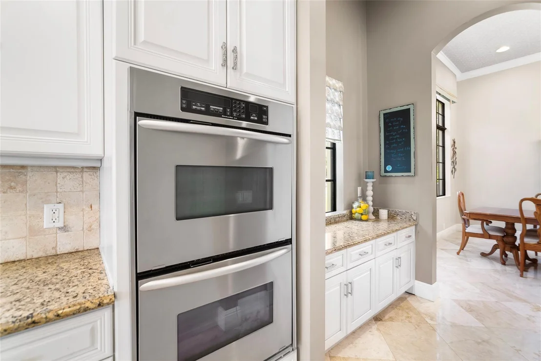 Photo of 9460 Eden Manor