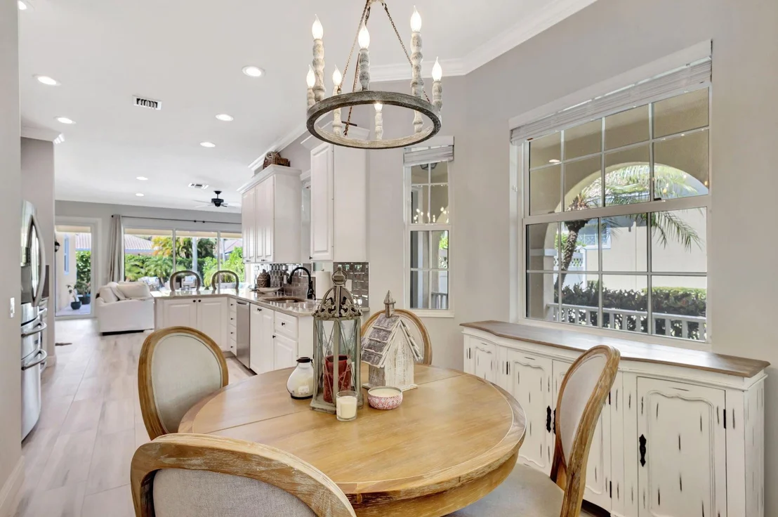 Photo of 140 Florence Drive