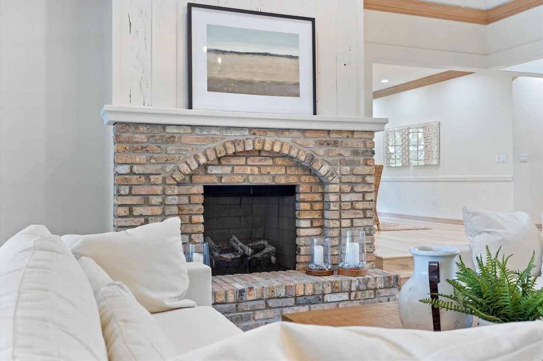 Photo of 121 Turnberry Drive