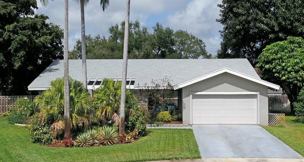 Photo of 17527 Birchwood Drive