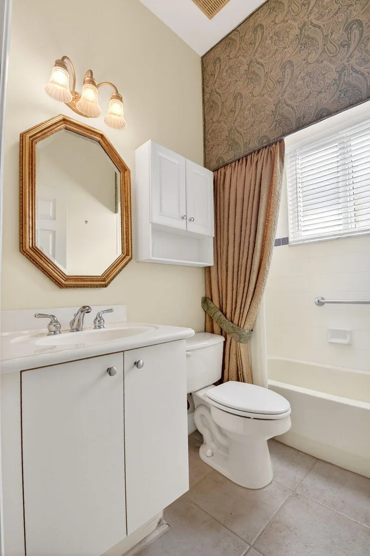 Photo of 7204 Demedici Circle