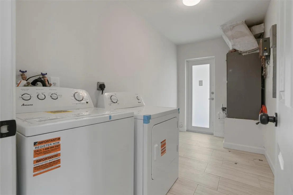Photo of 1011 SE 7th Avenue